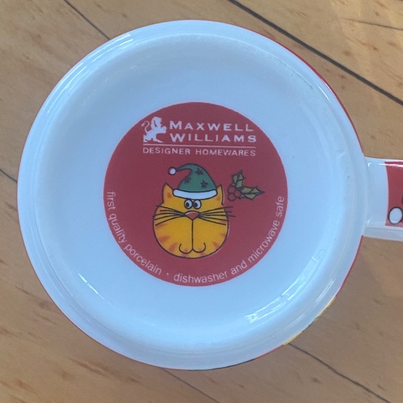 Maxwell Williams Christmas cat mug - Picture 7 of 9